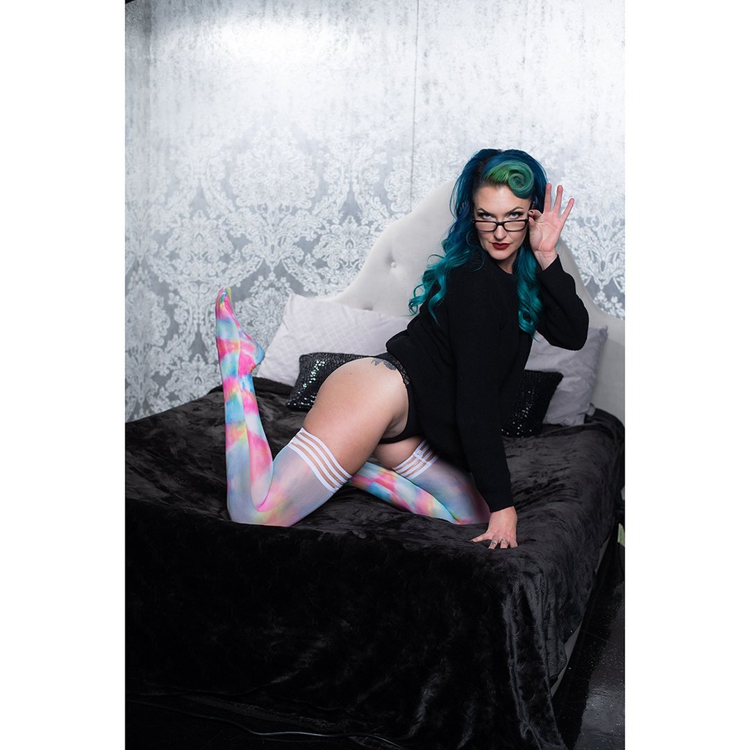 Gilly - Thigh High - B - Rainbow - EroticToyzProducten,Lingerie,Accessoires Lingerie,Kousen,,VrouwelijkKix'ies