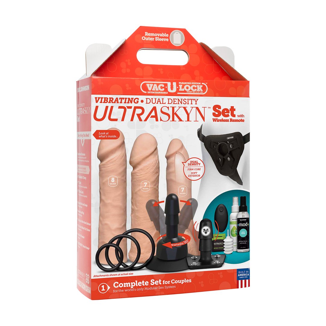 Strap - on Set - Dual Density ULTRASKYN Vibrerend - Pleasureplay Toy SetsDoc Johnson